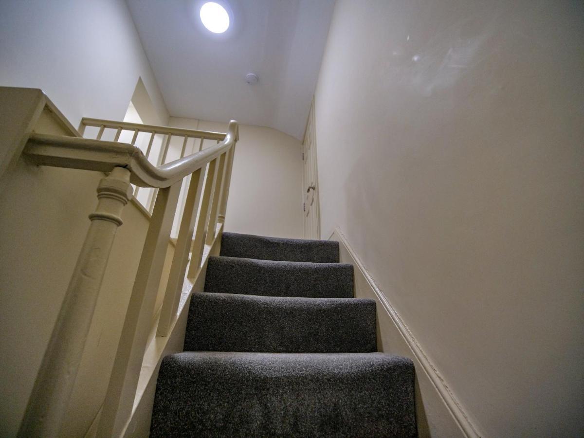Spacesavers At Figtree Lane Sheffield Dış mekan fotoğraf